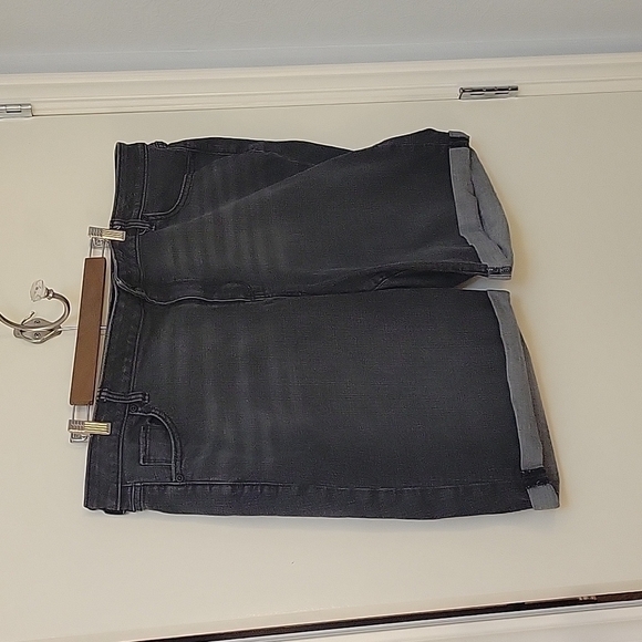 3/$30 SONOMA Black Denim Cut-off Bermuda High Rise Grunge Jean Shorts - Picture 2 of 10